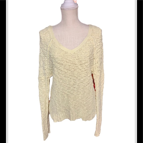 Free People sweater - Picture 1 of 3